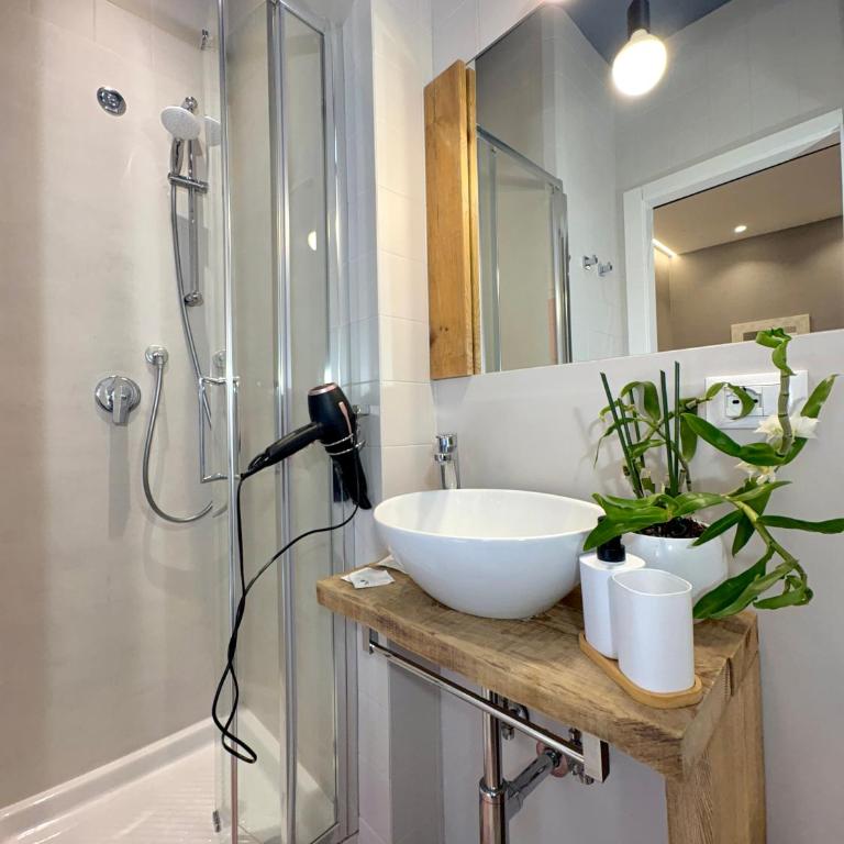 Cantore 20 - Le Arche Verona - Room #1184128301 - 7