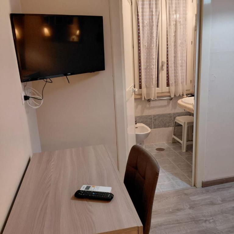 Piazza del Popolo Suites - Camera Matrimoniale - 6