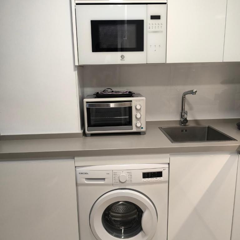 Apartamento Sol y Mar parking gratuito - Apartamento de 1 dormitorio - 19