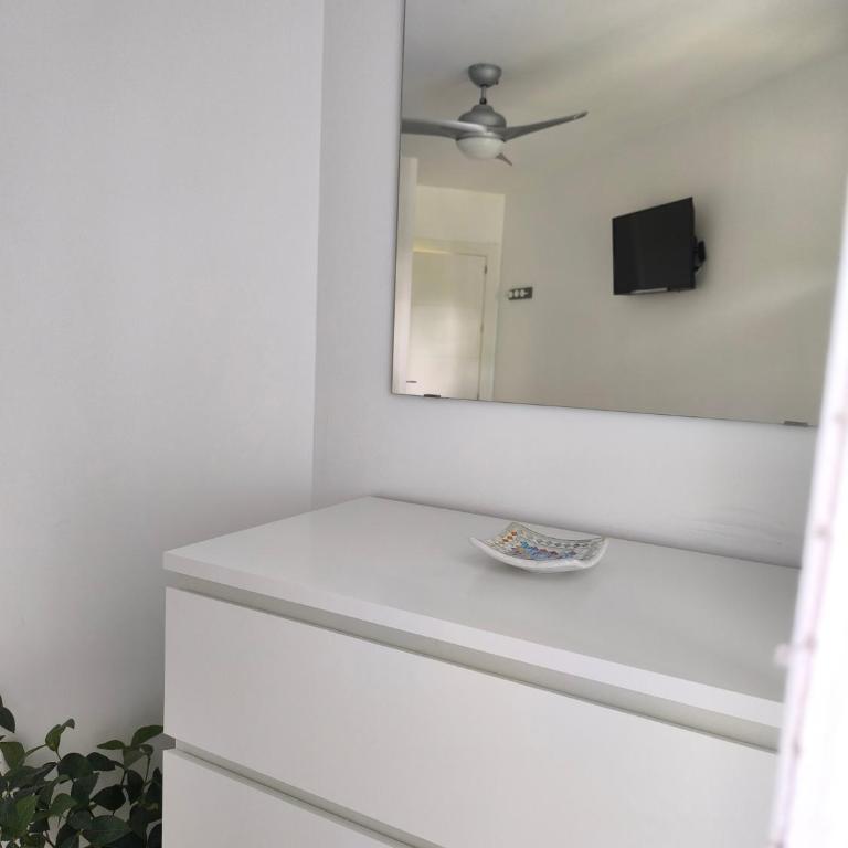 Apartamento Sol y Mar parking gratuito - Apartamento de 1 dormitorio - 8