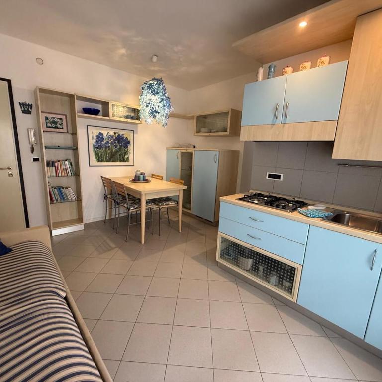 Gracious apartment located in the heart of Lignano - One-Bedroom Apartment - 9