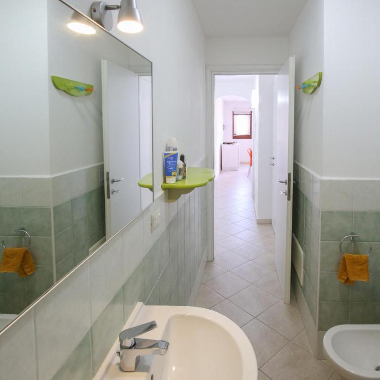 Ena living - Appartamento con 2 Camere da Letto, Terrazza e Vista Mare - 6