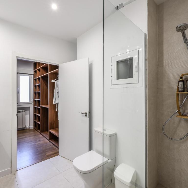 Ananda Boutique Coliving - Habitación Deluxe con cama extragrande - 13