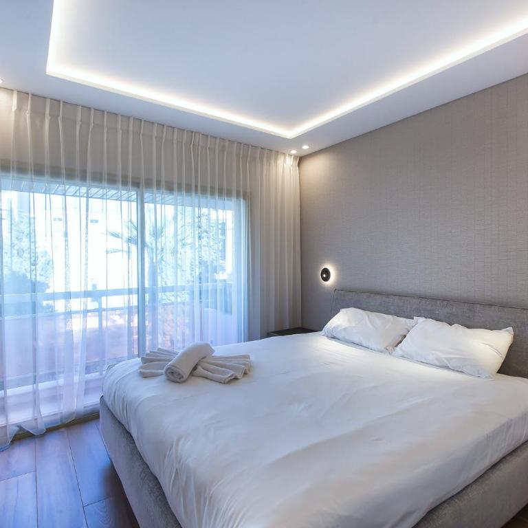 LUXURY EQUINOX 3 Bedrooms - Apartment - 16