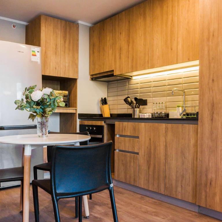 Chic 1-Bedroom Retreat in Providencia - Apartment - 14