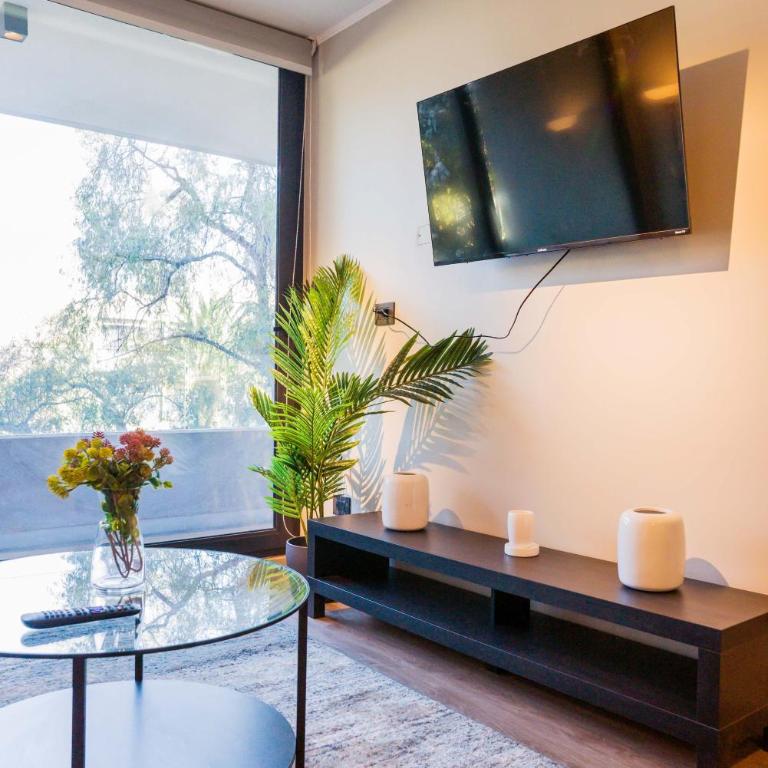 Chic 1-Bedroom Retreat in Providencia - Apartment - 21
