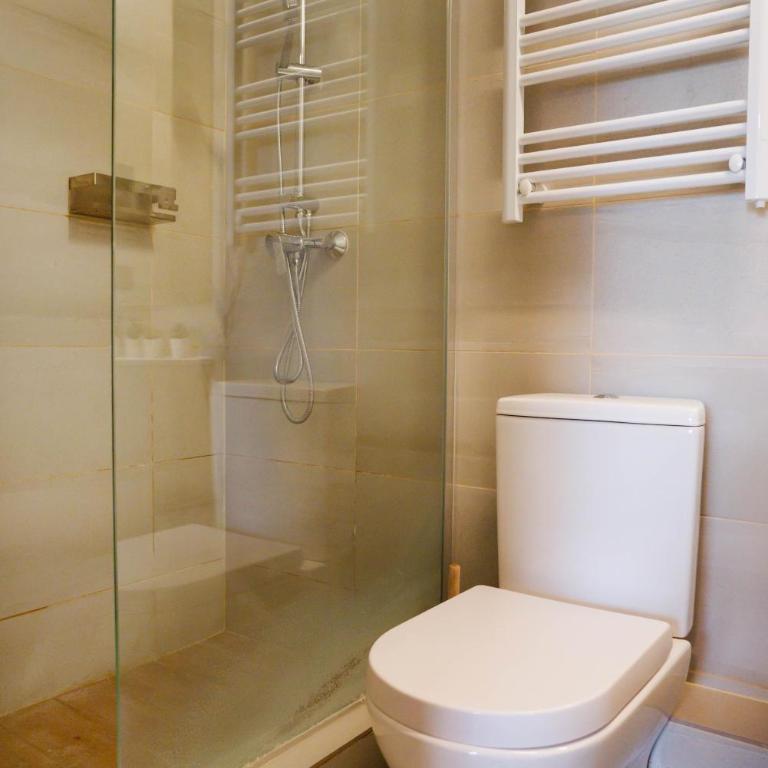 Chic 1-Bedroom Retreat in Providencia - Apartment - 23