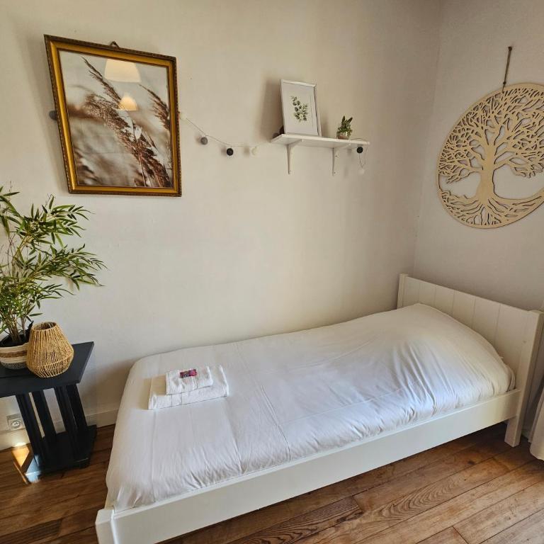 Castle Blue - 7 Personnes - 10 min Sanctuaire - Apartment mit 3 Schlafzimmern - 36