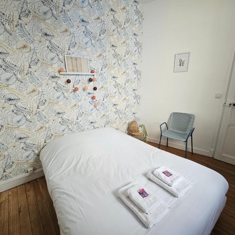 Castle Blue - 7 Personnes - 10 min Sanctuaire - Apartment mit 3 Schlafzimmern - 17