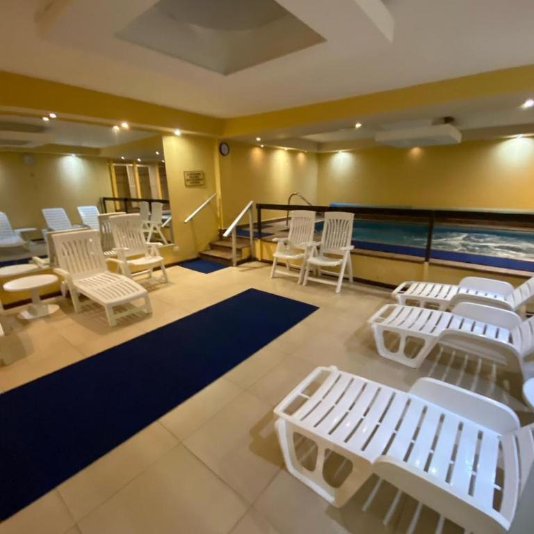 Parquemar Center 3, Torre F, Apartamento 202 - Apartamento de 3 dormitorios - 28