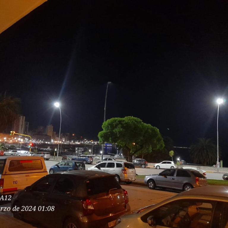 Frente playa las toscas - One-Bedroom Apartment - 4
