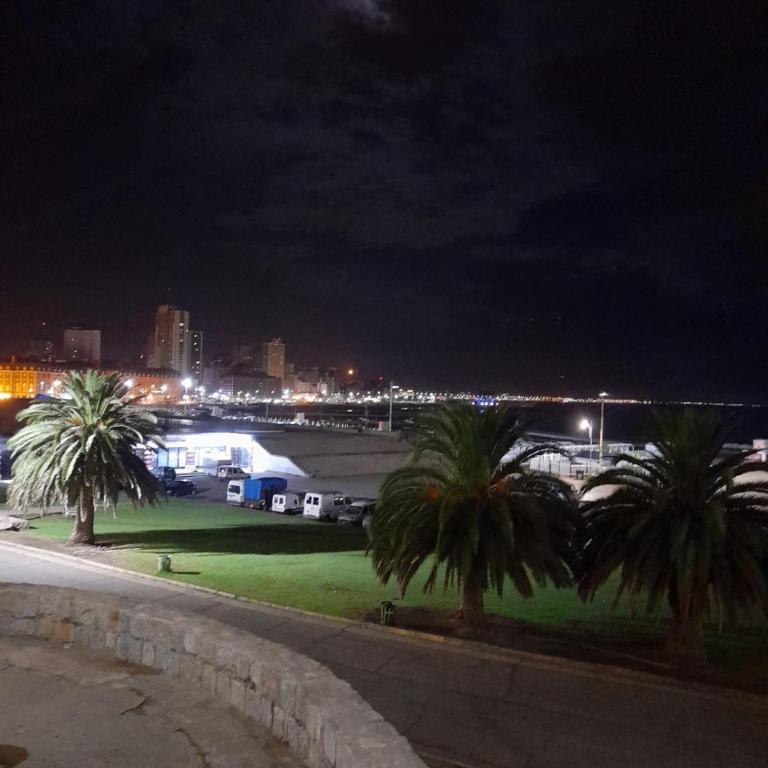 Frente playa las toscas - One-Bedroom Apartment - 9