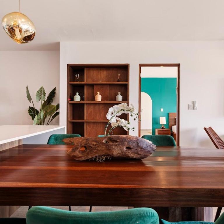 Playa Norte Oceanfront Remote Work Plus Concierge - Three-Bedroom Apartment - 74