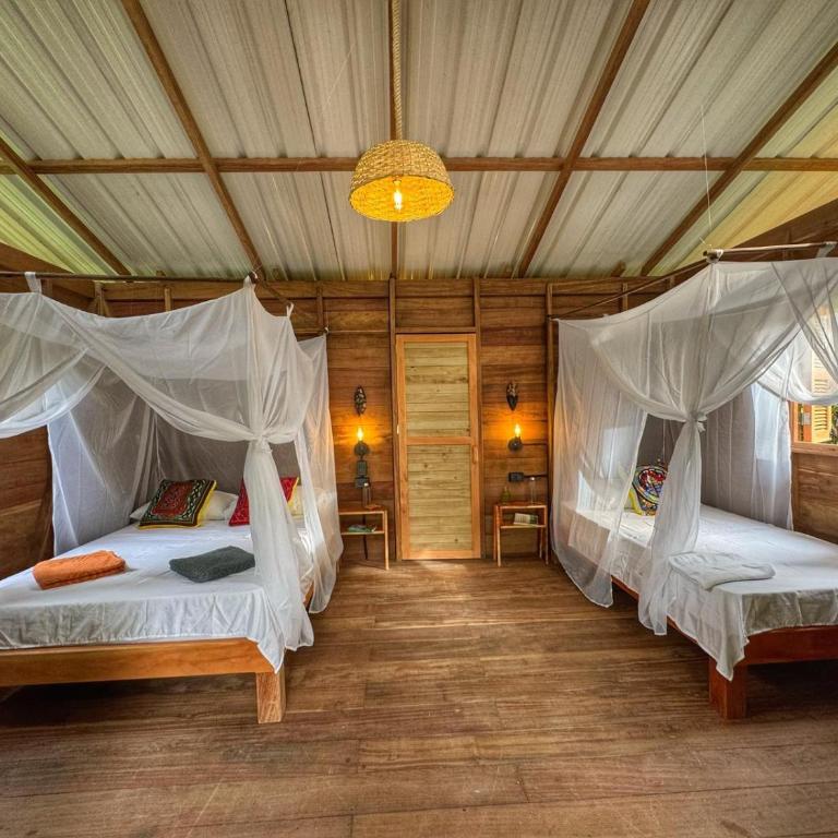 Madre Selva Eco Lodge - Habitación Triple con terraza - 3