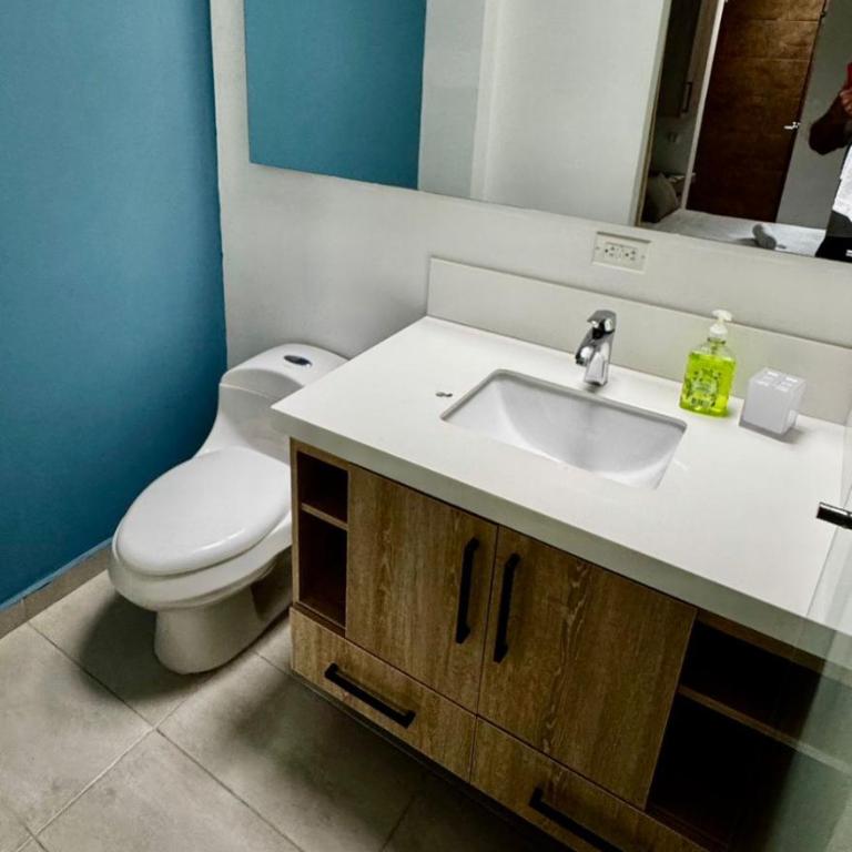 Laureles Executive Suites La 70 Medellin - Apartamento de 2 dormitorios - 4