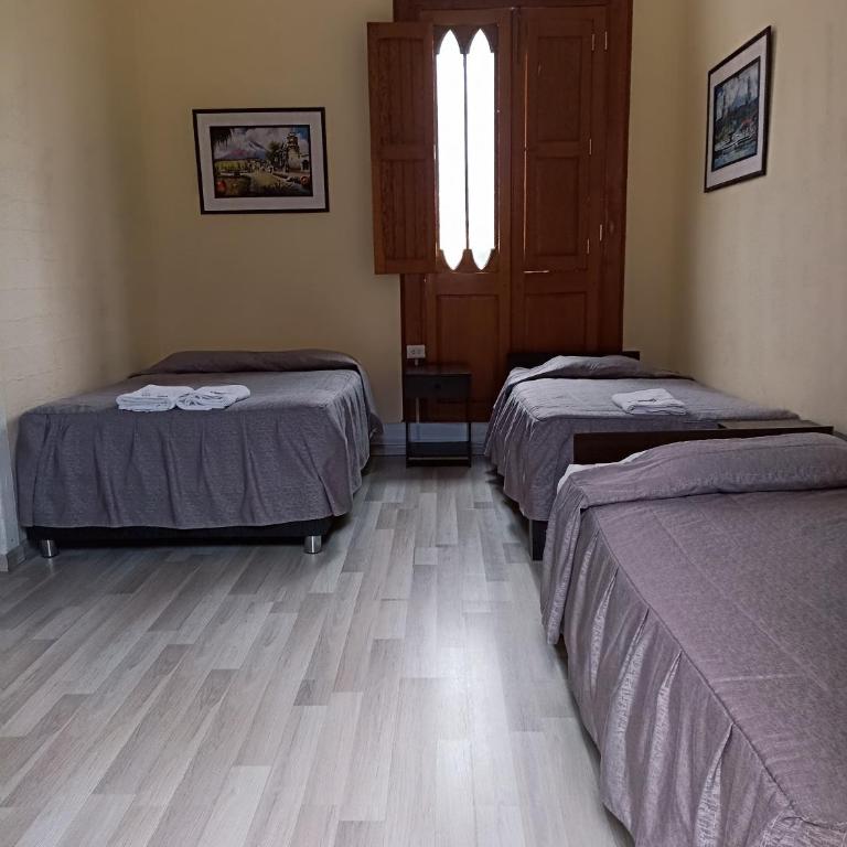 Mango Hostel B&B - Family Room - 2