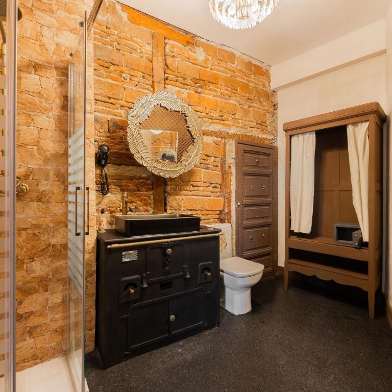 Abalú Collection Hotel Life Gran Via - Superior Double or Twin Room - 7