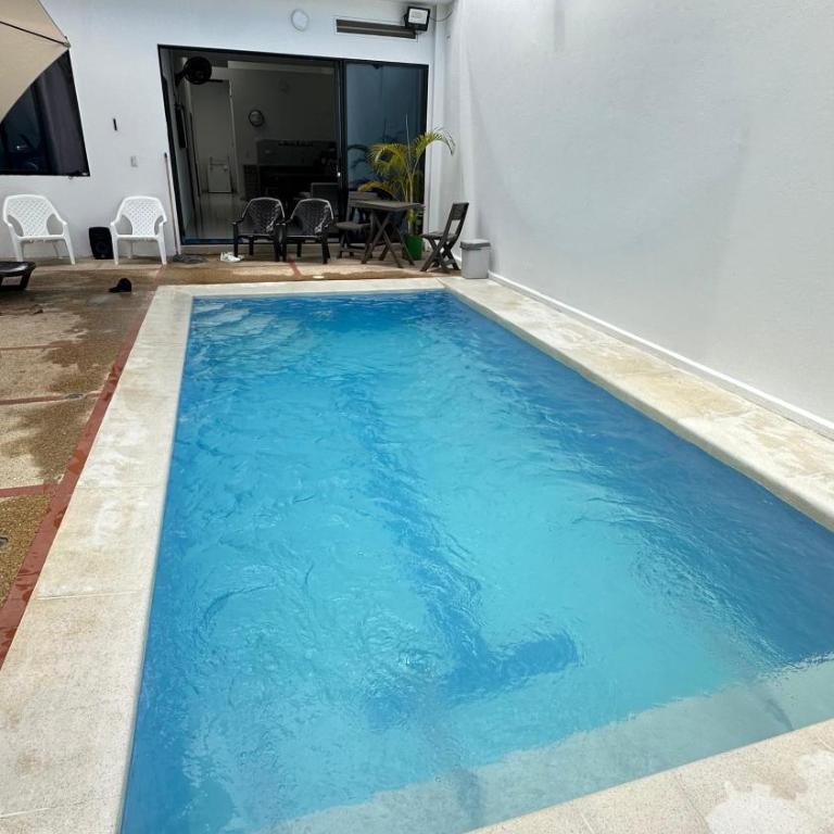 CASA VACACIONAL REMODELADA EN CARMEN de APICALA - Casa de 3 dormitorios - 15