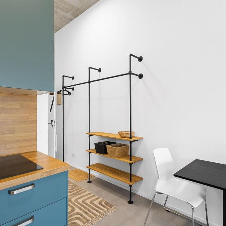 SKYRISE Apartments mit Küche, WLAN & Parkplatz - ruhige Lage - Superior Studio - 12