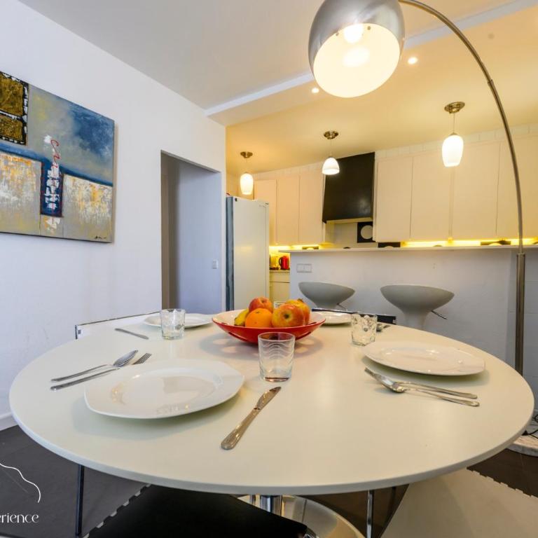 Chez Pacha - Dúplex céntrico I 2' playa I hasta 5 huéspedes I equipado I Brava Experience - Apartamento de 2 dormitorios - 4