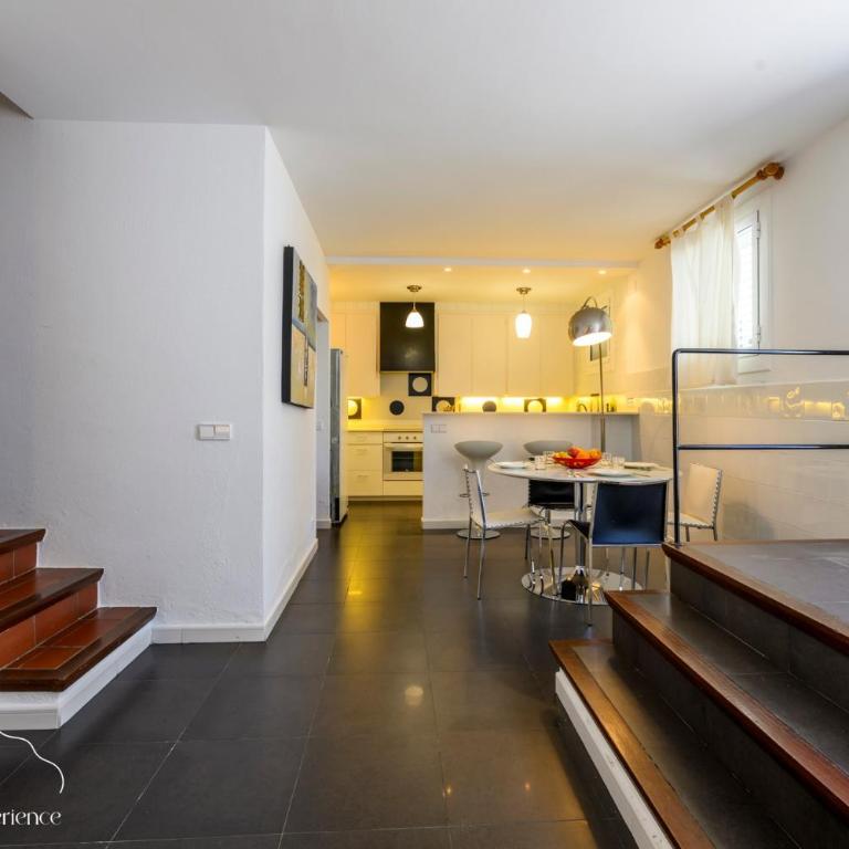 Chez Pacha - Dúplex céntrico I 2' playa I hasta 5 huéspedes I equipado I Brava Experience - Apartamento de 2 dormitorios - 2