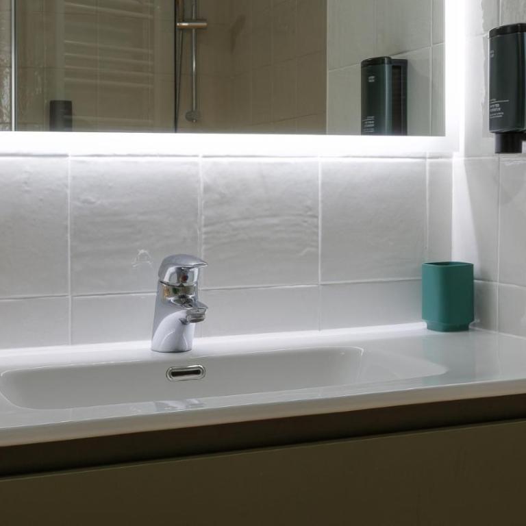 Vista mozzafiato su Piazza Unità Design vista unica comfort top e wifi veloce - Appartamento con 1 Camera da Letto - 32