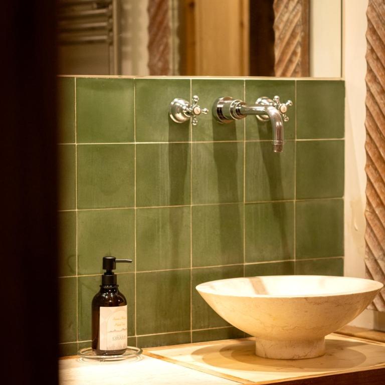 Chambre au château des Girards - Chambre Double avec Salle de Bains Privative - 7