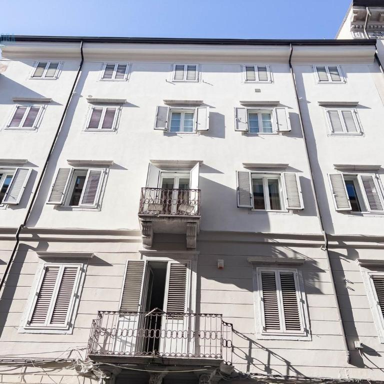 Imbriani 10A Tirabora Short Rent - Appartamento Monolocale con 1 Letto Matrimoniale - 2