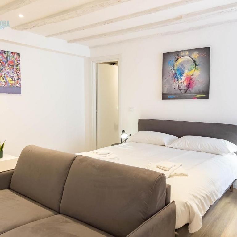 Imbriani 10A Tirabora Short Rent - Appartamento Monolocale con 1 Letto Matrimoniale - 11