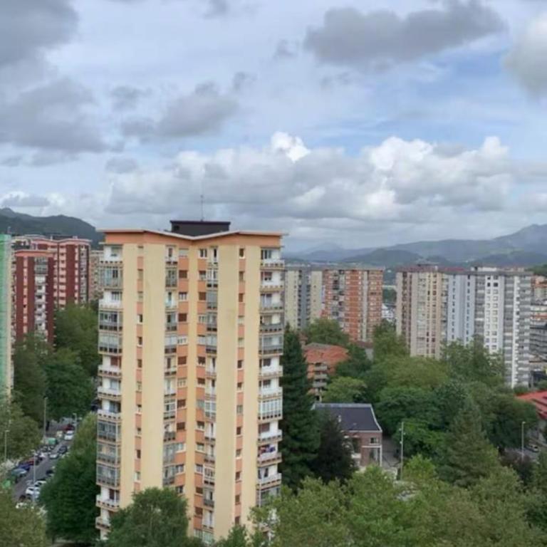 Luminoso apartamento en San Sebastian - Apartamento de 2 dormitorios con balcón - 9