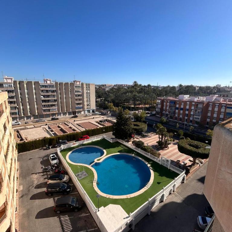 Apartamento completo en Santa Pola cerca de la playa, con piscina y parking - Apartamento de 2 dormitorios - 12