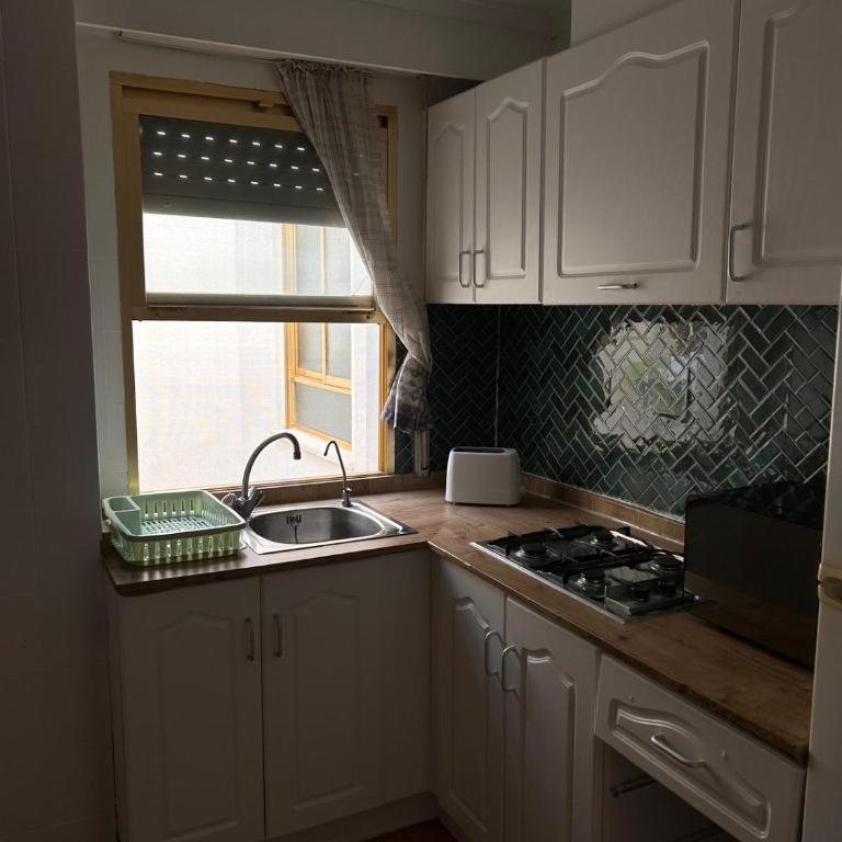Apartamento completo en Santa Pola cerca de la playa, con piscina y parking - Apartamento de 2 dormitorios - 16