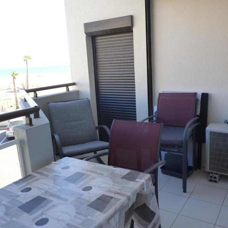 T2 climatisé, vue Mer totale, ascenseur, 2 à 4 pers, parking privé, Wifi fibre, proche des commerces, Kanumera Barcarès - Apartment mit Meerblick - 15