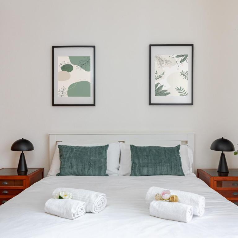 Hostly Bonaini Grand Apartment in Pisa Center - Appartamento Deluxe con 3 Camere da Letto - 24