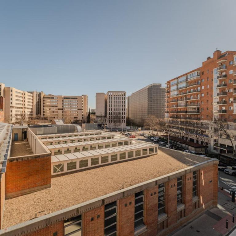 Exclusive with terrace -2 Bdrs 2 Baths -Castellana - Apartment - 35