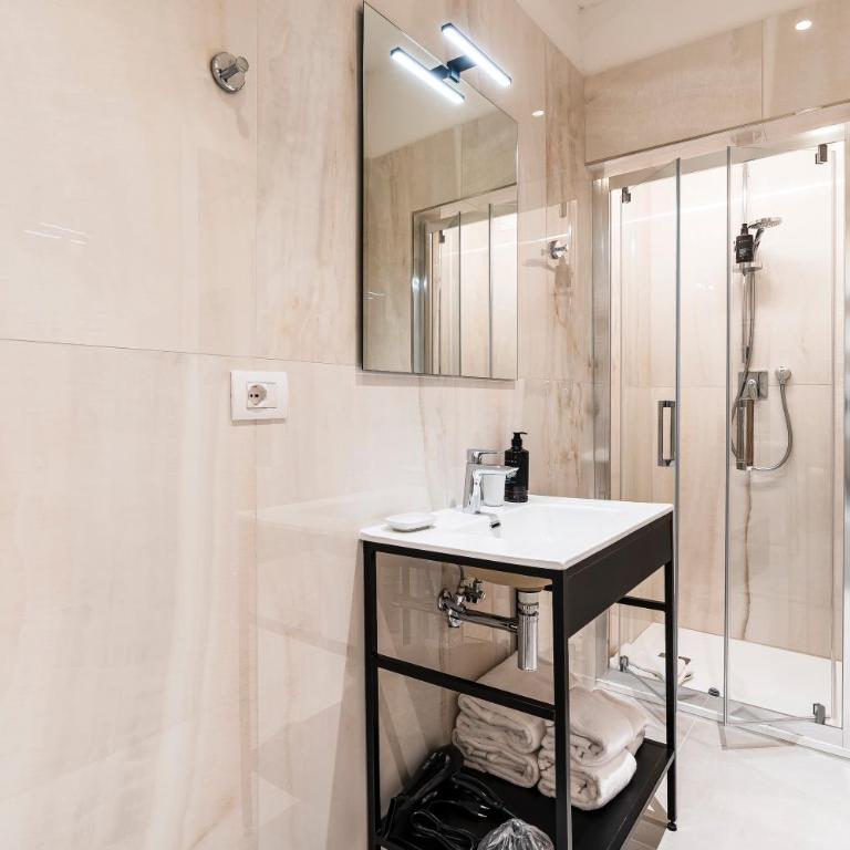 Palazzo Accademia-Brunelleschi-1 - Appartamento con 2 Camere da Letto - 20