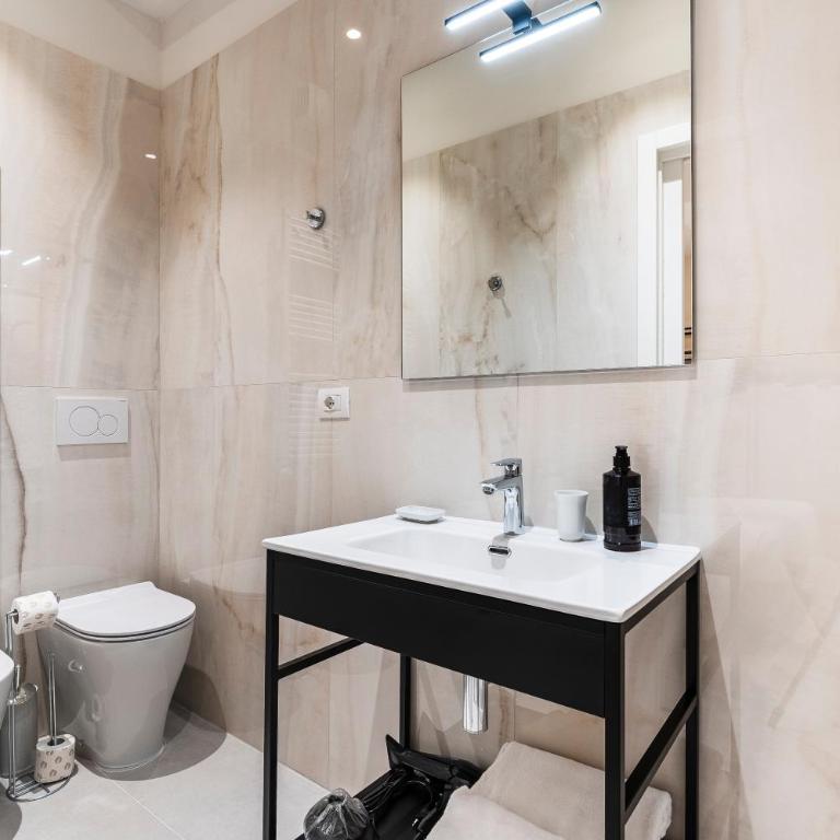 Palazzo Accademia-Brunelleschi-1 - Appartamento con 2 Camere da Letto - 19