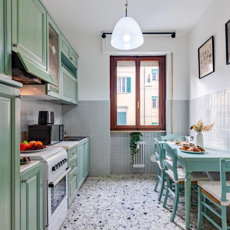 Hostly Bonaini Grand Apartment in Pisa Center - Appartamento Deluxe con 3 Camere da Letto - 17