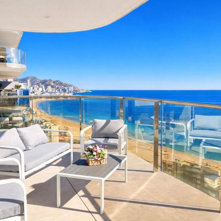 Sunset Cliffs sea view apartments 14 floor - Three-Bedroom Deluxe Apartment - 1