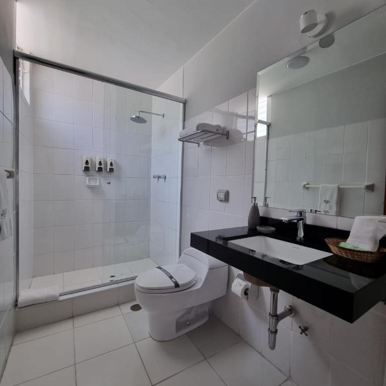 Hotel La Gruta - Standard Double Room - 3