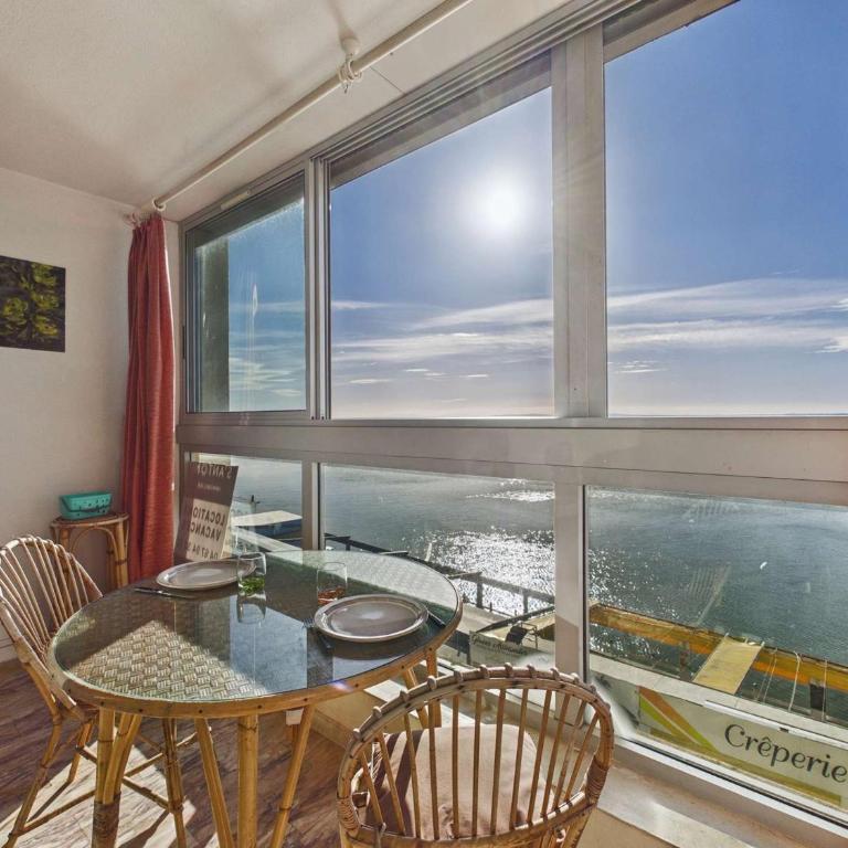 Appartement 2 pièces avec terrasse en front de mer à louer - Apartment mit 1 Schlafzimmer - 11