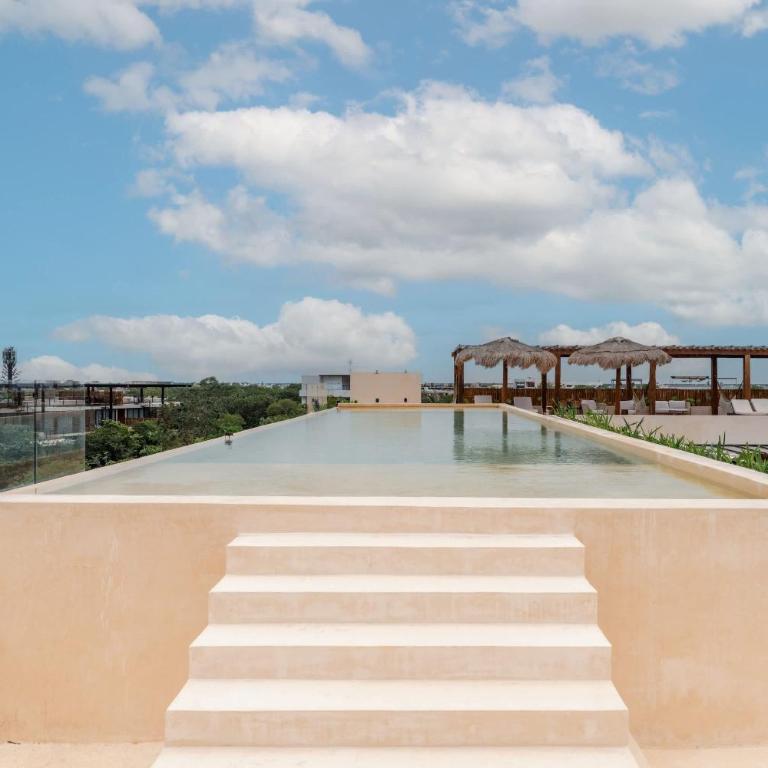 Deja Vu - Stylish 2BR Luxury Apartment with Private Pool - Apartment - 24