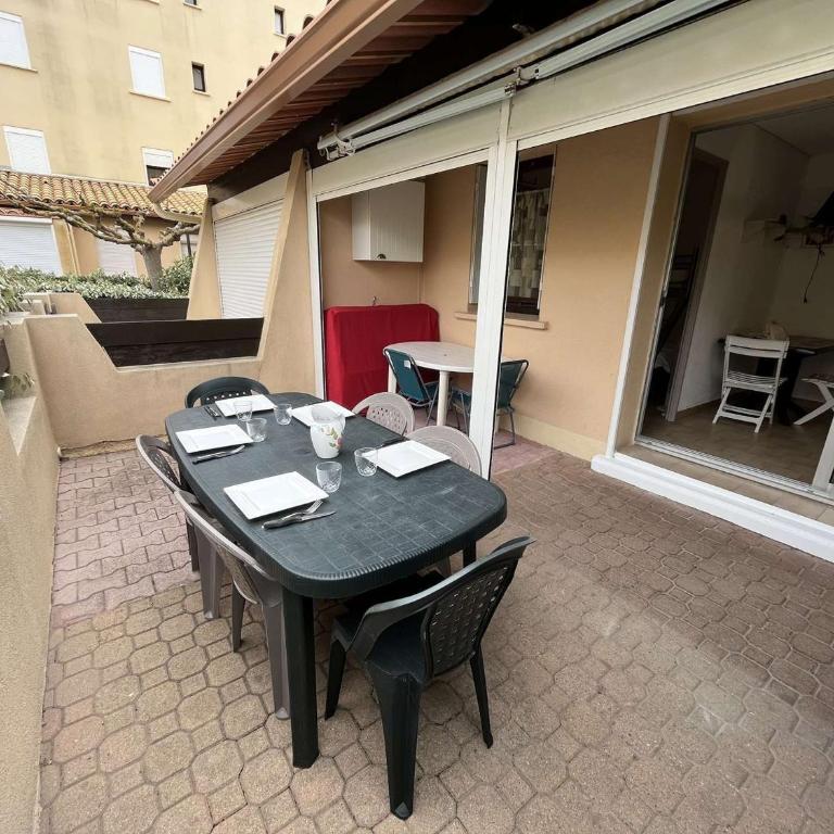 Appartement 2 pièces accès direct plage, animaux acceptés, parking - FR-1-387-193 - Appartement - 11