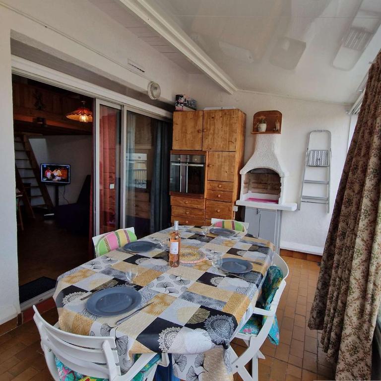 Studio mezzanine à Marseillan Plage, accès direct plage, parking, petit budget - FR-1-387-219 - Monolocale - 11