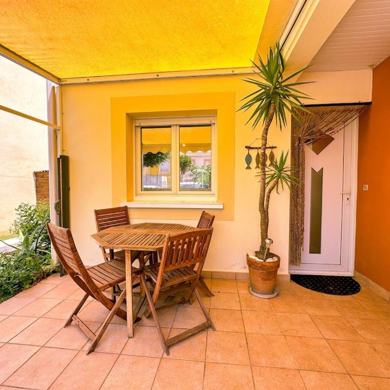 Mediterranean Garden - Maison 2 Chambres - 35