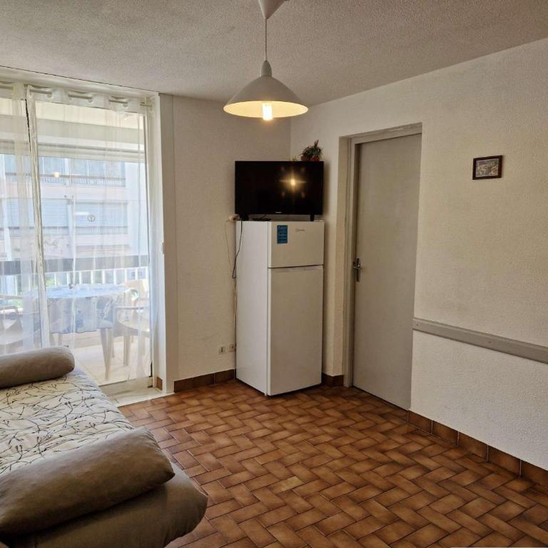 T2 au cœur de Marseillan Plage avec terrasse, parking privé, proche commodités et animaux acceptés - FR-1-387-202 - Appartement - 6