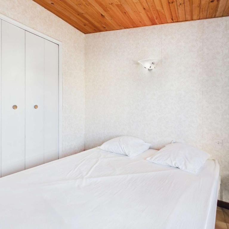 Appartement 2 pièces en duplex, proche plage, parking privé - FR-1-326-861 - Appartement - 12