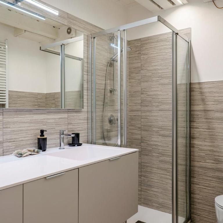 HOST4U BRESCIA - Laura's Cozy Home nel Centro della Città - One-Bedroom Apartment - 5