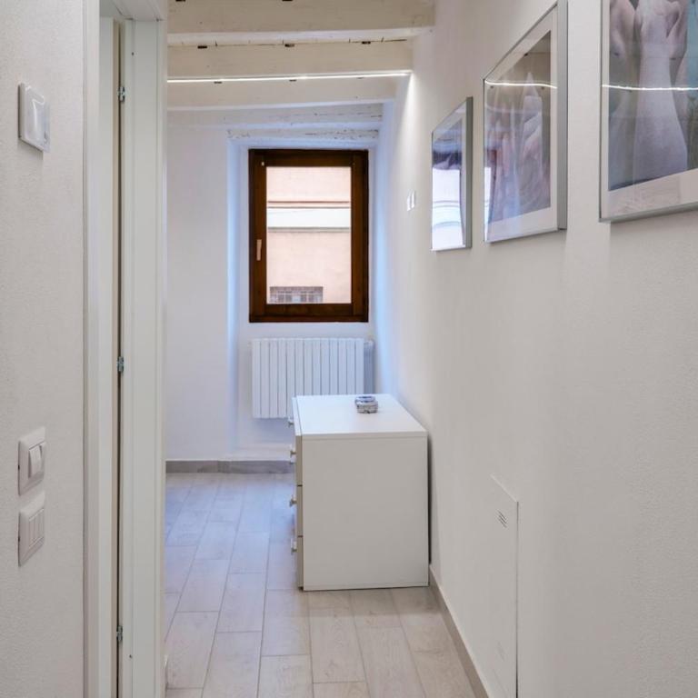 HOST4U BRESCIA - Laura's Cozy Home nel Centro della Città - One-Bedroom Apartment - 11
