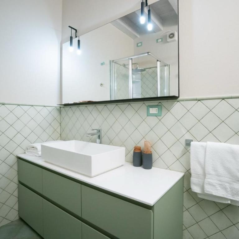 Giulia's Home - Appartamento Deluxe con 1 Camera da Letto - 16